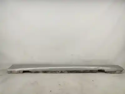 Автозапчасти б/у правая боковая юбка (разрез) за bmw 1 (e87) 118 d ссылки oem iam 7147402