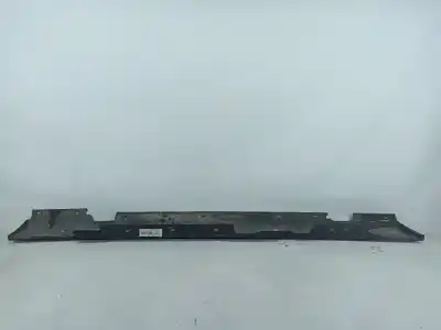 Tweedehands auto-onderdeel rok linkerzij (gesneden) voor bmw 1 (e87) 118 d oem iam-referenties 7147401  