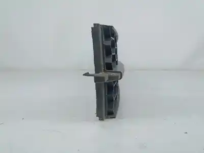 Автозапчастина б/у передня решіта для skoda octavia iii break (5e5) 1528 ak gasóleo 2015 5p посилання на oem iam 5e0853677  