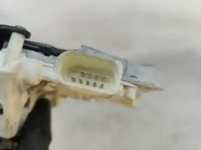 Second-hand car spare part left front door lock for audi a4 b7 (8ec) 2.5 tdi oem iam references 8e1837015aa   Second-hand car spare part left front door lock for audi a4 b7 (8ec) 2.5 tdi oem iam references 8e1837015aa