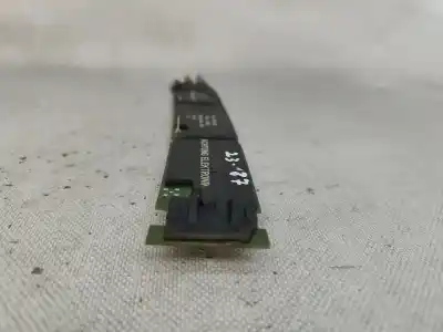 Second-hand car spare part antenna amplifier for audi a4 b7 (8ec) 2.5 tdi oem iam references 8e5035225s   Second-hand car spare part antenna amplifier for audi a4 b7 (8ec) 2.5 tdi oem iam references 8e5035225s