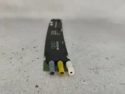Second-hand car spare part antenna amplifier for audi a4 b7 (8ec) 2.5 tdi oem iam references 8e5035225s   Second-hand car spare part antenna amplifier for audi a4 b7 (8ec) 2.5 tdi oem iam references 8e5035225s