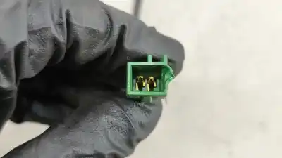 Peça sobressalente para automóvel em segunda mão chicote / encaixe cinto segurança dianteiro esquerdo por opel corsa b (s93) 1.0 i 12v (f08. f68. m68) referências oem iam 90535981  