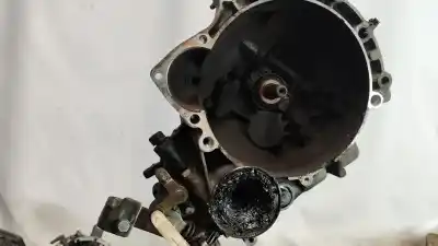 Peça sobressalente para automóvel em segunda mão caixa de velocidades por volkswagen polo van furgoneta/hatchback (6n1) 1.0 referências oem iam dkg