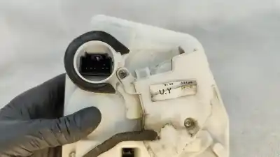 Second-hand car spare part left front door lock for mazda 2 (de_, dh_) 1.3 (de3fs) oem iam references   