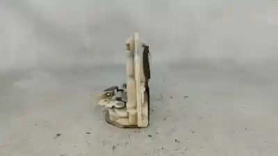 Second-hand car spare part left front door lock for mazda 2 (de_, dh_) 1.3 (de3fs) oem iam references   