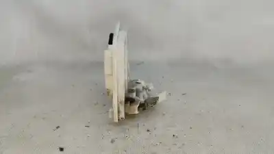 Second-hand car spare part left front door lock for mazda 2 (de_, dh_) 1.3 (de3fs) oem iam references   