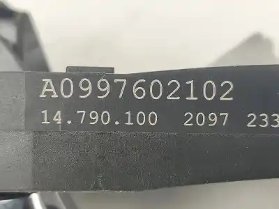 Автозапчастина б/у завнішня ручка задня ліва для mercedes-benz eqa (h243) eqa 250+ (243.702) elétrico 2024 5p посилання на oem iam a0997602102  