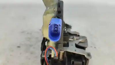 Автозапчастина б/у замок передніх дверей лівий для skoda fabia i break (6y5) 1.4 gasolina 2002 5p посилання на oem iam c3b1837015am   Автозапчастина б/у замок передніх дверей лівий для skoda fabia i break (6y5) 1.4 gasolina 2002 5p посилання на oem iam c3b1837015am