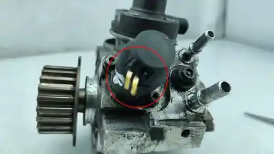 Автозапчастина б/у насос инжекційний для citroen c4 cactus van (0b_, 0p_) bluehdi 100 посилання на oem iam 9688499680  