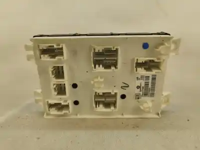 Peça sobressalente para automóvel em segunda mão caixa de fusíveis e relés por fiat freemont (345_) 2.0 jtd referências oem iam 68226574ab