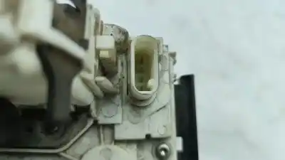 Автозапчасти б/у замок левой передней двери за fiat freemont (345_) 2.0 jtd ссылки oem iam p04589913ae  