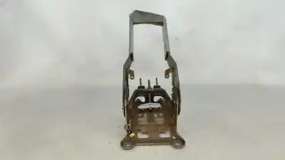 Second-hand car spare part handbrake lever for renault megane ii sedán (lm0/1_) 1.5 dci (lm0f lm0t lm2b) oem iam references   