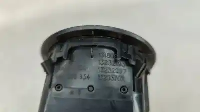 Автозапчастина б/у аераційна решіта для opel corsa d (s07) 1.3 cdti (l08 l68) посилання на oem iam 13203702  