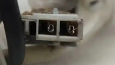 Автозапчасти б/у центральный стоп-сигнал за renault megane scenic (ja0/1_) 1.9 dti (ja0n) ссылки oem iam 8200027455  