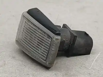 Peça sobressalente para automóvel em segunda mão farolim dianteiro direito por volvo v40 combi (vw) 1.9 td gasóleo 1997 5p referências oem iam   