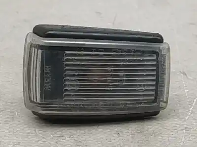 Peça sobressalente para automóvel em segunda mão Farolim Dianteiro Direito por VOLVO V40 COMBI (VW) 1.9 TD Gasóleo 1997 5P Referências OEM IAM   