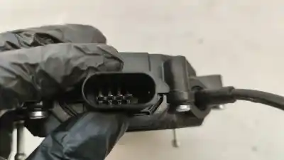 Автозапчастина б/у замок багажника / ворот для jaguar i-pace (x590) ev400 awd посилання на oem iam   