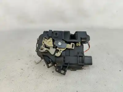 Автозапчастина б/у замок заднього правого дверя для audi a6 (4b2, c5) 142 h/390 gasóleo 2000 5p посилання на oem iam   