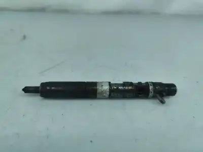 Second-hand car spare part injector for renault megane ii break (km0/1_) 1.5 dci (km02. km13) gasóleo 2004 5p oem iam references ejbr01801a  