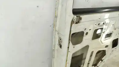 Автозапчасти б/у левая передняя дверь за iveco daily furgón 2.8 30-10 classic. caja cerrada. techo elevado [2.8 ltr. - 76 kw diesel] ссылки oem iam   