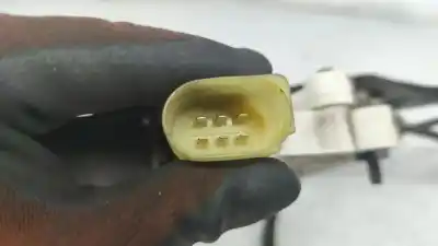 Second-hand car spare part passenger side right window regulator for bmw 1 (e87) 118 d oem iam references 7067796s  