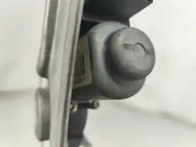 Second-hand car spare part passenger side right window regulator for renault scénic ii (jm0/1_) 1.4 (jm0b jm0h jm1a) oem iam references 400749h   Second-hand car spare part passenger side right window regulator for renault scénic ii (jm0/1_) 1.4 (jm0b jm0h jm1a) oem iam references 400749h