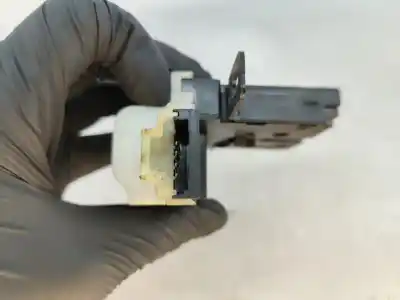 Second-hand car spare part trunk lock for renault scénic ii (jm0/1_) 1.4 (jm0b jm0h jm1a) oem iam references 8200000894 / oculo  