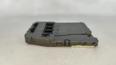 Second-hand car spare part fuse box unit for renault scénic ii (jm0/1_) 1.4 (jm0b jm0h jm1a) oem iam references 8200306435   Second-hand car spare part fuse box unit for renault scénic ii (jm0/1_) 1.4 (jm0b jm0h jm1a) oem iam references 8200306435