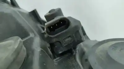 Pezzo di ricambio per auto di seconda mano faro anteriore sinistro per renault scénic ii (jm0/1_) 1.4 (jm0b jm0h jm1a) riferimenti oem iam 15810300   Pezzo di ricambio per auto di seconda mano faro anteriore sinistro per renault scénic ii (jm0/1_) 1.4 (jm0b jm0h jm1a) riferimenti oem iam 15810300