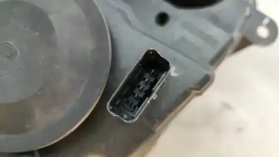 Pezzo di ricambio per auto di seconda mano faro anteriore sinistro per renault scénic ii (jm0/1_) 1.4 (jm0b jm0h jm1a) riferimenti oem iam 15810300   Pezzo di ricambio per auto di seconda mano faro anteriore sinistro per renault scénic ii (jm0/1_) 1.4 (jm0b jm0h jm1a) riferimenti oem iam 15810300