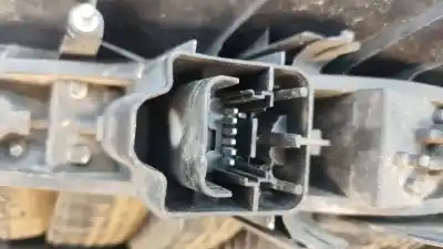 Second-hand car spare part front right headlight for renault scénic ii (jm0/1_) 1.4 (jm0b jm0h jm1a) oem iam references 8200127702e  