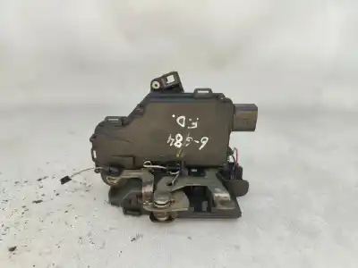 Автозапчастина б/у замок передній праві двері для VOLKSWAGEN PASSAT VARIANT (3B5) 1.9 TDI Посилання на OEM IAM   