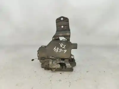 Автозапчастина б/у замок заднього правого дверя для VOLKSWAGEN PASSAT VARIANT (3B5) 1.9 TDI Посилання на OEM IAM   