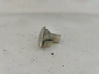 Second-hand car spare part front right headlight for mazda 2 (dy) 1.2 oem iam references   