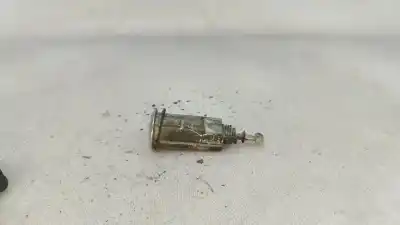 Second-hand car spare part front right door lock for mitsubishi colt vi (z3_a, z2_a) 1.5 di-d (z39a) oem iam references   