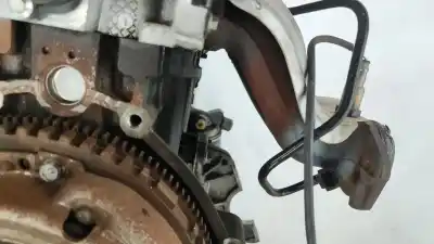 Peça sobressalente para automóvel em segunda mão motor completo por renault clio iii (br0/1, cr0/1) 1.2 16v (br02 br0j br11 cr02 cr0j cr11) referências oem iam d4f740  