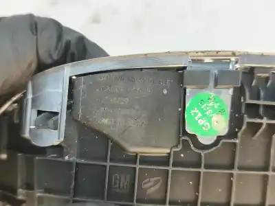 Автозапчасти б/у аэрационная решетка за opel mokka / mokka x (j13) 1.4 4x4 (_76) ссылки oem iam 42570817  