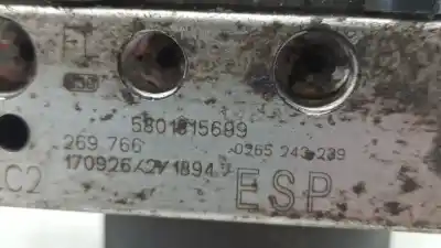 Pezzo di ricambio per auto di seconda mano abs per iveco daily vi furgón 33s14. 35s14. 35c14 riferimenti oem iam 5801815699  