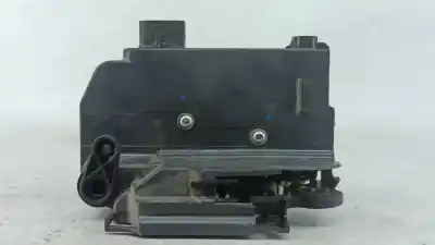 Second-hand car spare part trunk lock for iveco daily vi furgón 33s14. 35s14. 35c14 oem iam references   