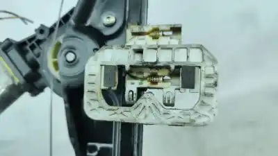Second-hand car spare part passenger side right window regulator for iveco daily vi furgón 33s14. 35s14. 35c14 oem iam references d376100  