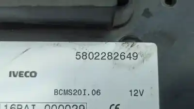 Second-hand car spare part fuse box unit for iveco daily vi furgón 33s14. 35s14. 35c14 oem iam references 5802282649  