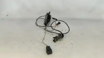 Автозапчасти б/у левая передняя наружная ручка за audi a3 (8l1) 1.9 tdi ссылки oem iam 4a0837205  