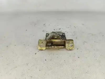 Second-hand car spare part trunk lock for opel corsa b (s93) 1.2 i (f08 f68 m68) oem iam references 90127901   Second-hand car spare part trunk lock for opel corsa b (s93) 1.2 i (f08 f68 m68) oem iam references 90127901