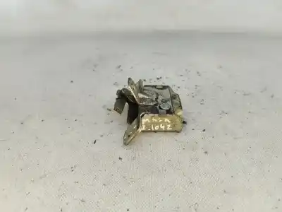 Second-hand car spare part trunk lock for opel corsa b (s93) 1.2 i (f08 f68 m68) oem iam references 90127901   Second-hand car spare part trunk lock for opel corsa b (s93) 1.2 i (f08 f68 m68) oem iam references 90127901
