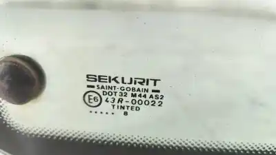 Second-hand car spare part rear left door window glass for ford fiesta iv (ja_, jb_) 1.25 i 16v gasolina 1998 5p oem iam references 43r00022  