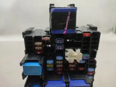 Автозапчасти б/у блок реле/предохранителей за dacia logan iii 1.0 tce 90 ссылки oem iam   