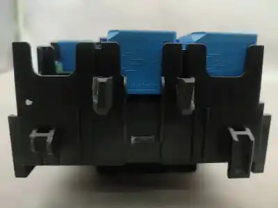 Автозапчасти б/у блок реле/предохранителей за dacia logan iii 1.0 tce 90 ссылки oem iam   