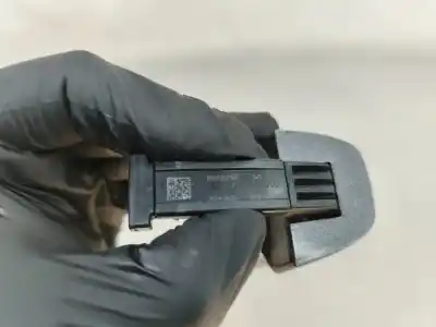 Автозапчастина б/у ліва передня зовнішня ручка для dacia logan iii 1.0 tce 90 посилання на oem iam 806435758r  