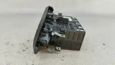 Автозапчасти б/у аэрационная решетка за dacia logan iii 1.0 tce 90 ссылки oem iam 687613010r  